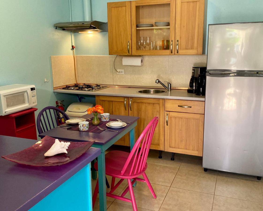 Little Paradise Aruba Vacation Apartments Palm Beach Extérieur photo