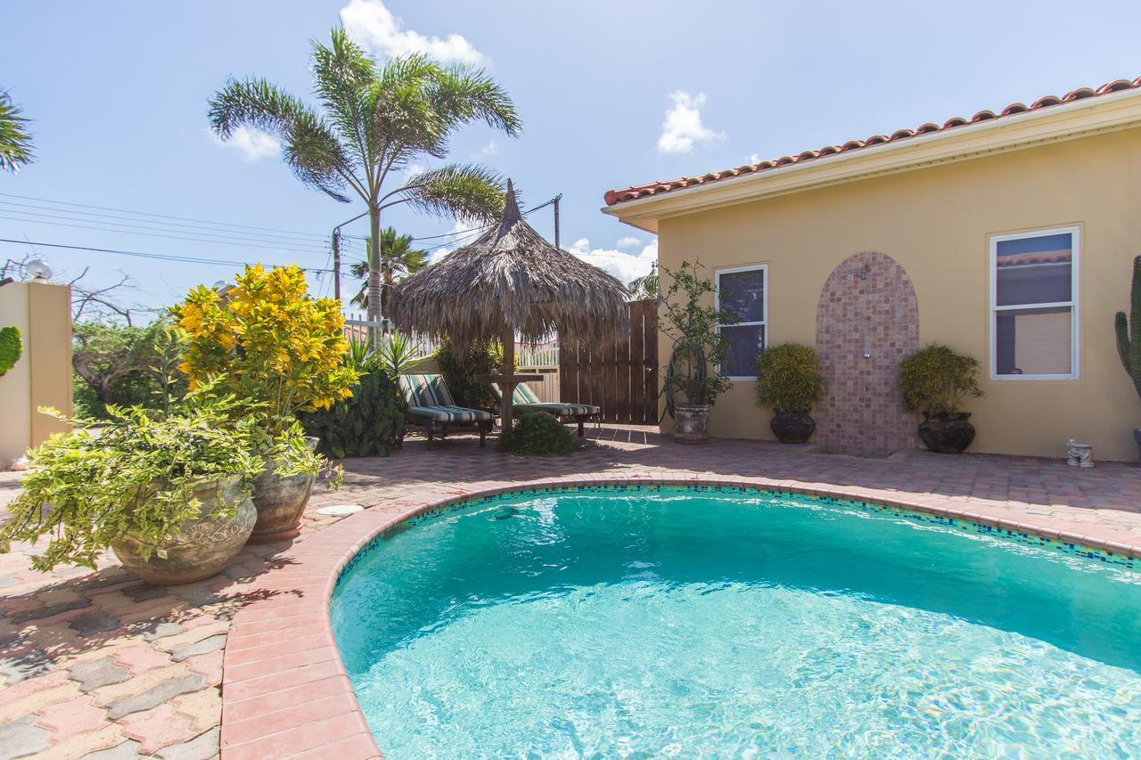 Little Paradise Aruba Vacation Apartments Palm Beach Extérieur photo
