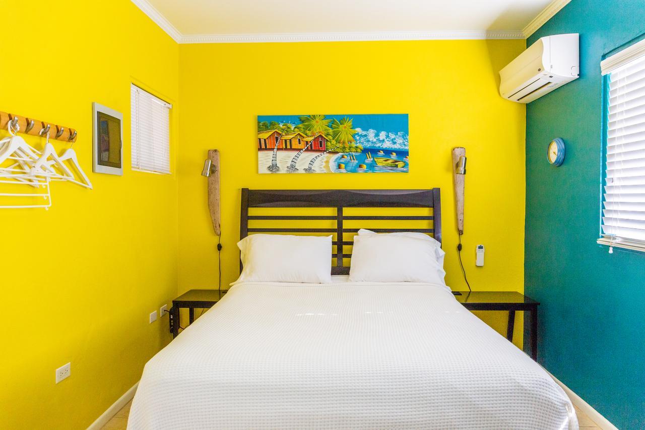 Little Paradise Aruba Vacation Apartments Palm Beach Extérieur photo