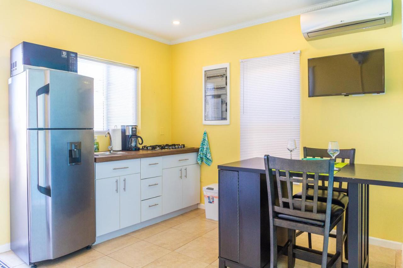 Little Paradise Aruba Vacation Apartments Palm Beach Extérieur photo
