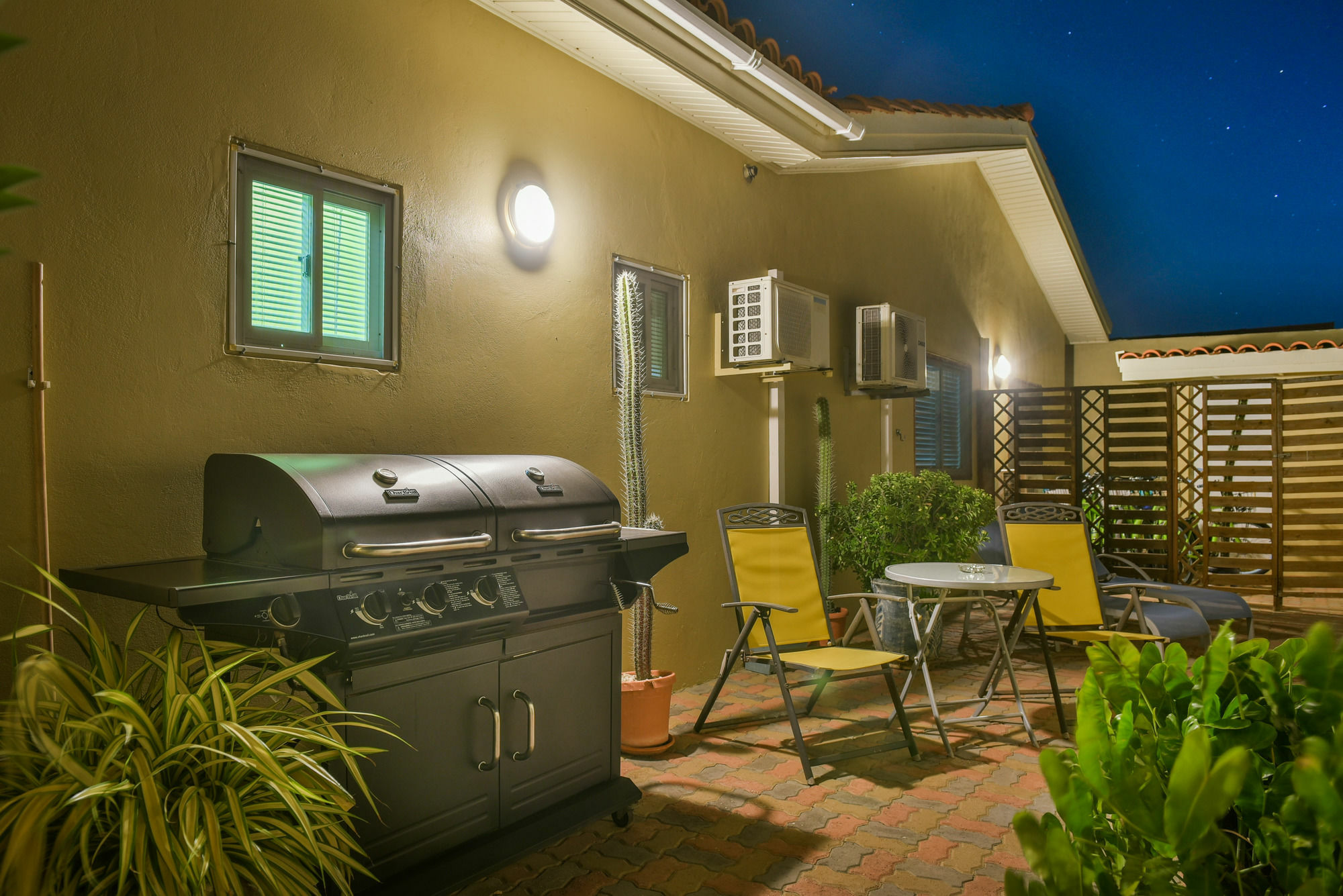 Little Paradise Aruba Vacation Apartments Palm Beach Extérieur photo