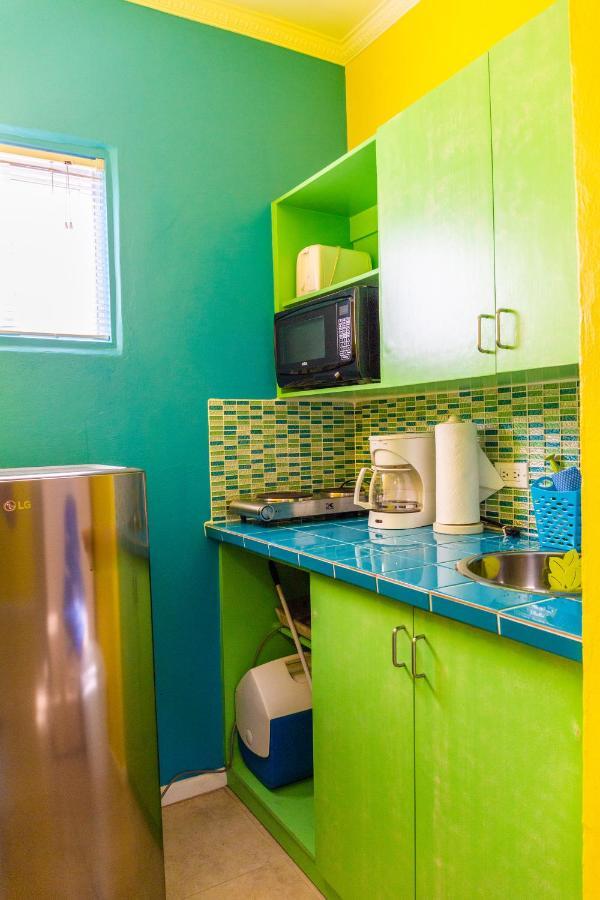 Little Paradise Aruba Vacation Apartments Palm Beach Extérieur photo
